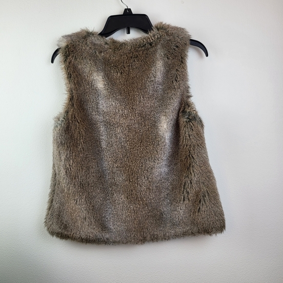 Talula Aritzia Park Slope Vest Faux fur Size Small Fall Winter - Picture 8 of 8